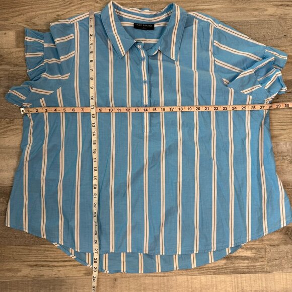 Lane Bryant Blue Stripe Lightweight Short Sleeve Button Down B19 - Picture 5 of 6